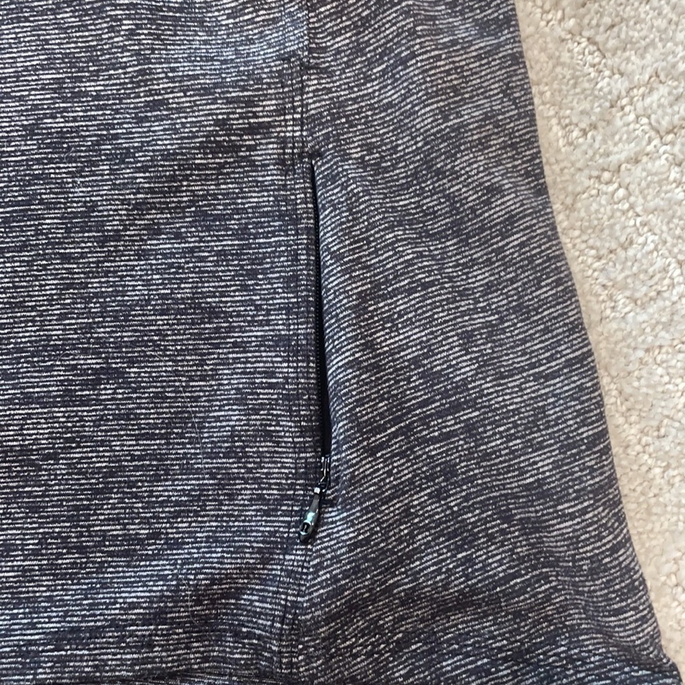 Lululemon jacket - Picture 3 of 4